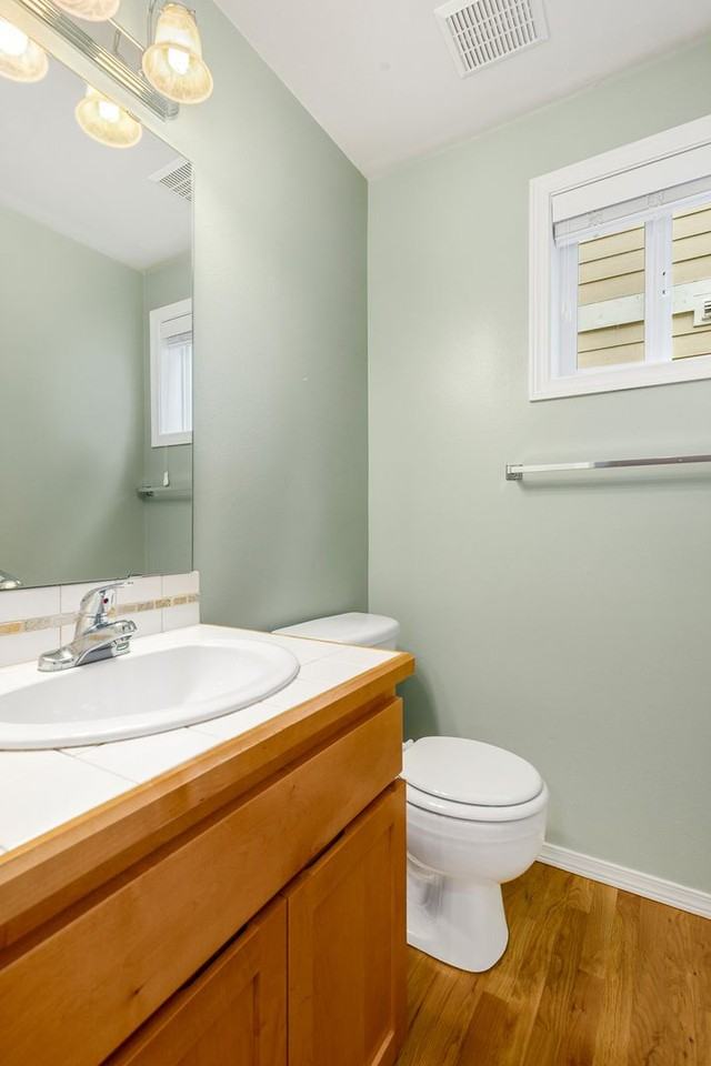 12032A 28th Ave Ne - Photo 6 of 18