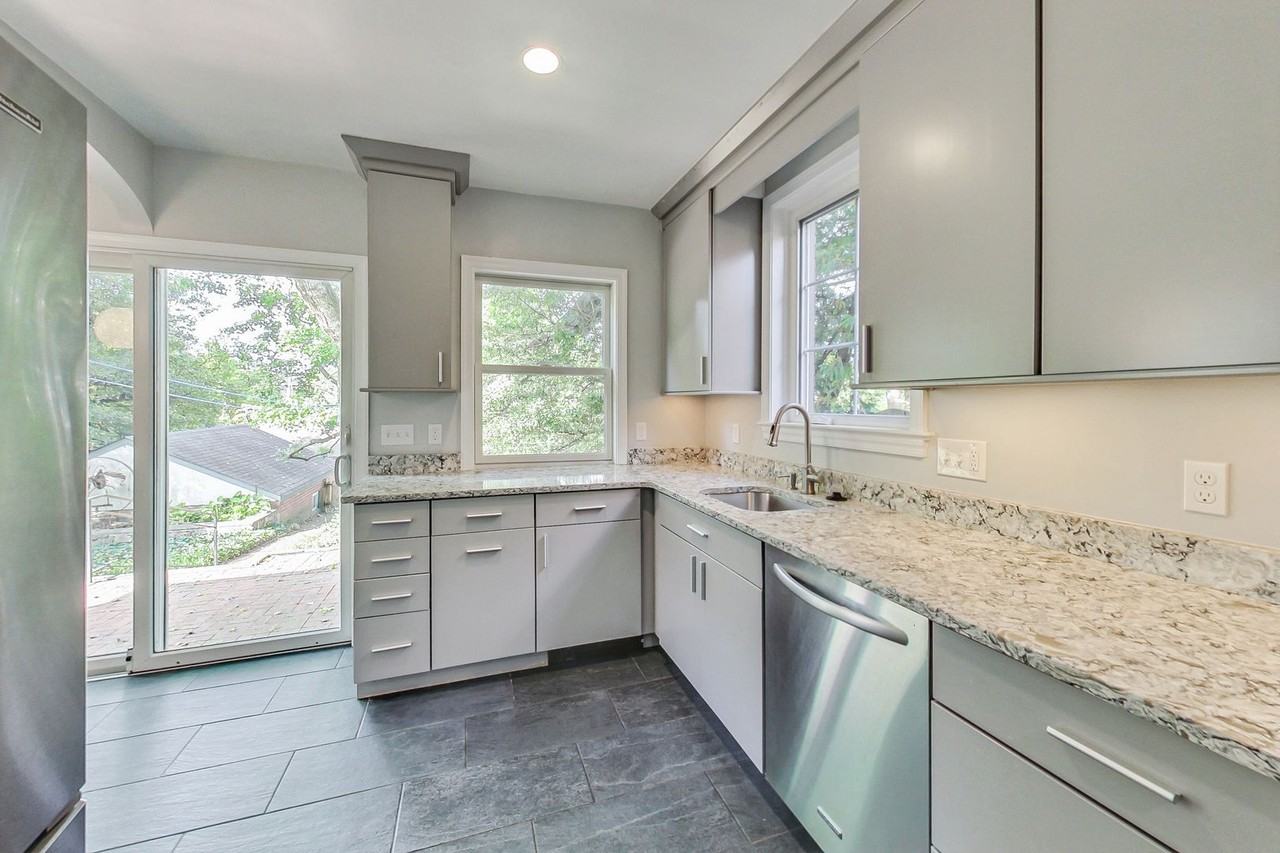 7614 Morningside Dr Nw - Photo 3 of 50