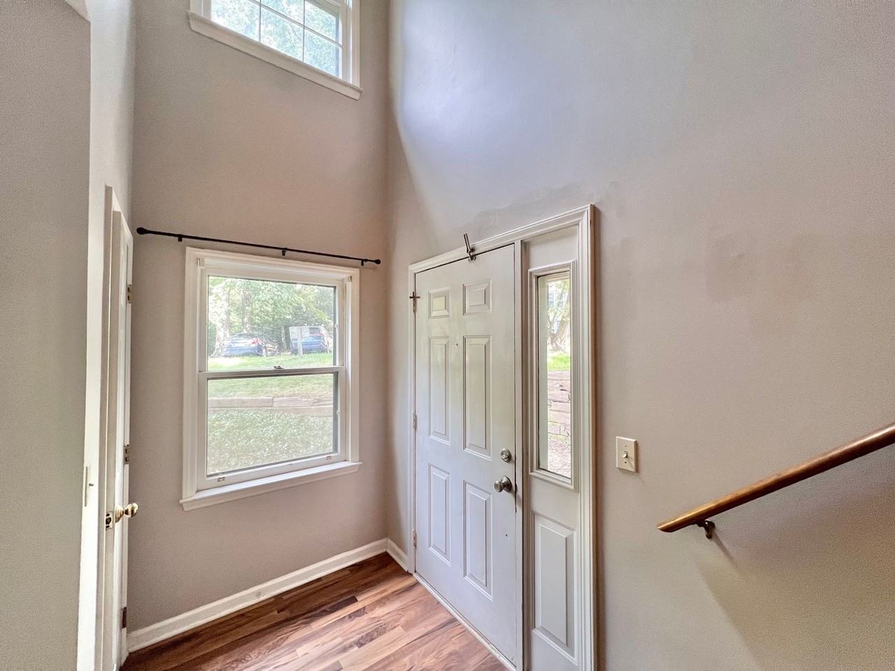 401 Broad Leaf Cir - Photo 3 of 28
