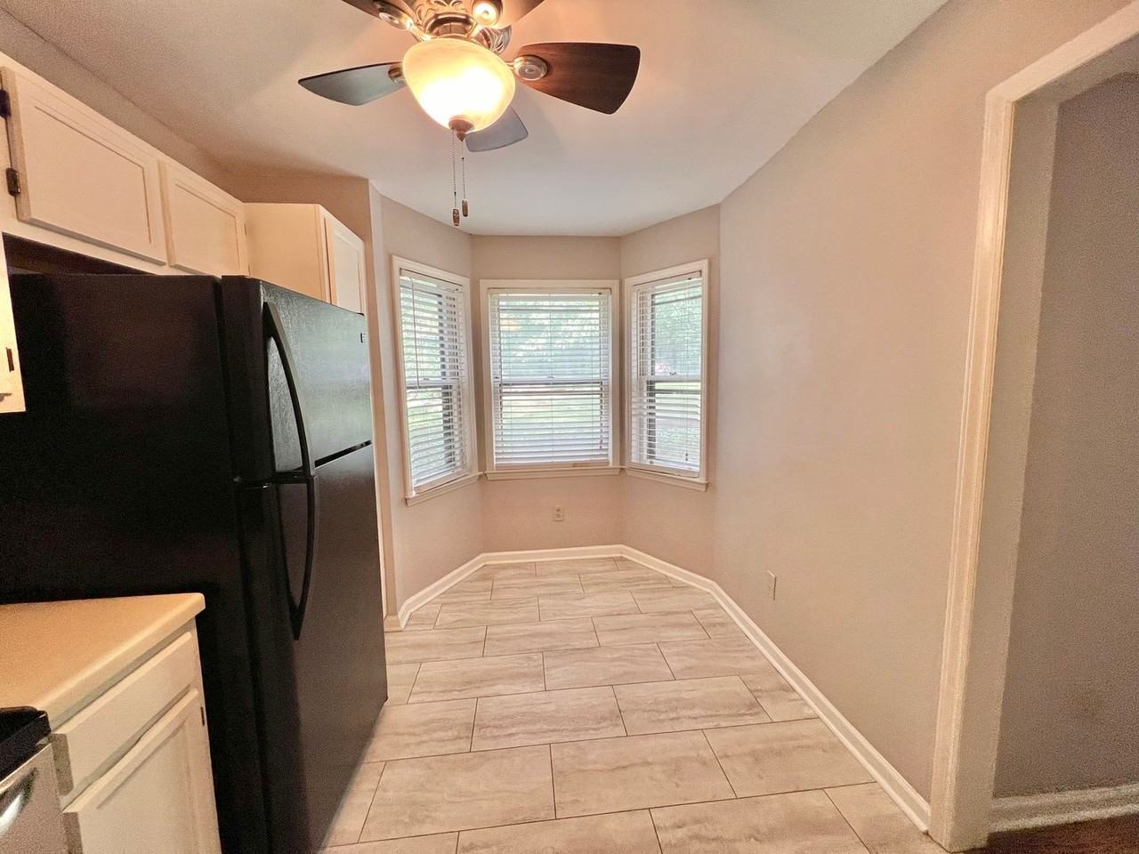 401 Broad Leaf Cir - Photo 6 of 28