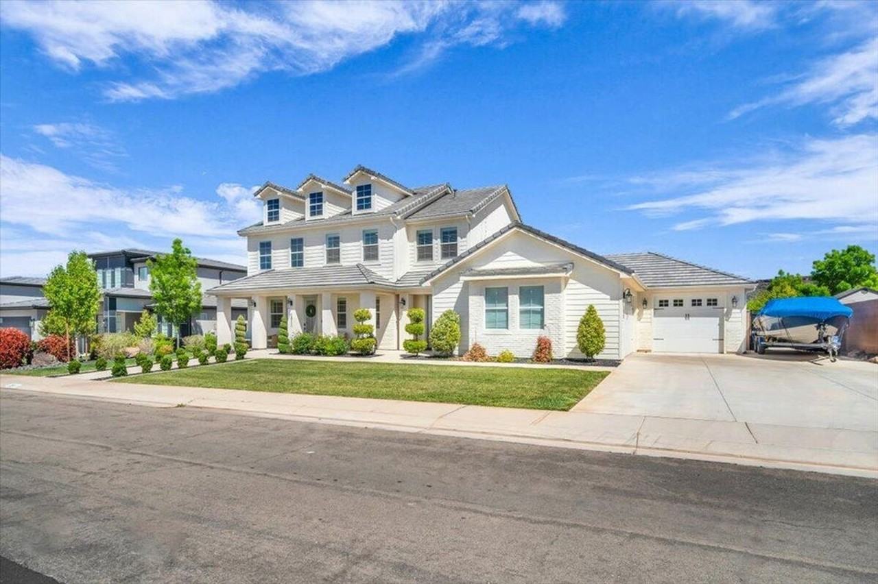 2811 S 3680 W - Photo 2 of 23