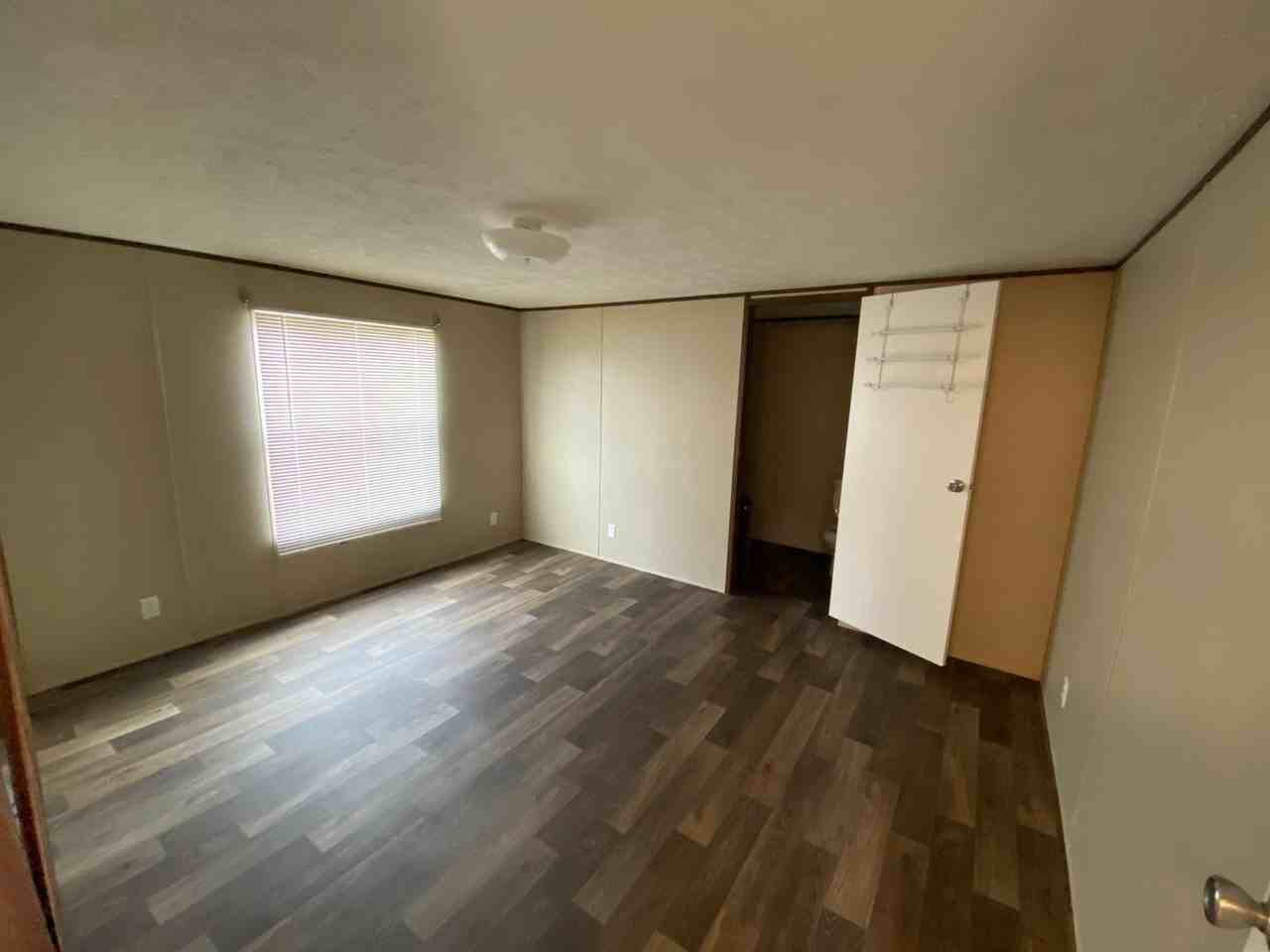 105 Kern Ct - Photo 3 of 6