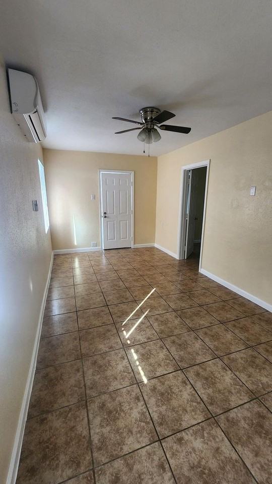 26535 Ward St - Photo 5 of 11