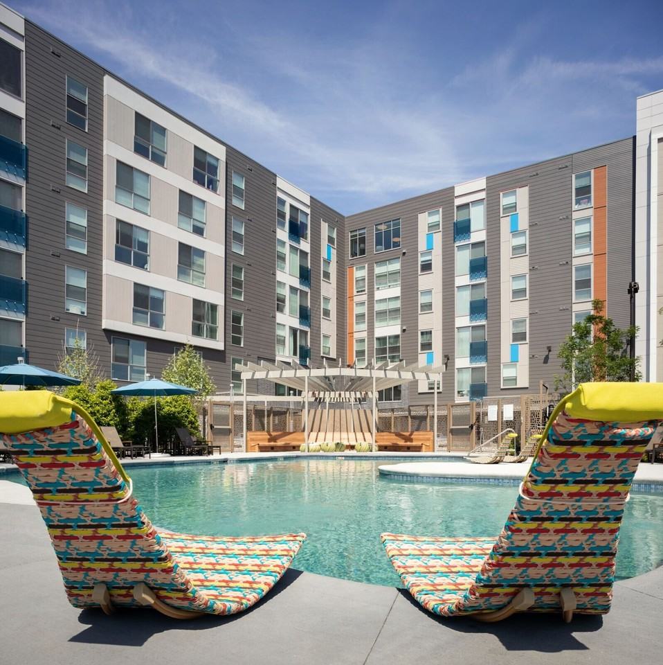 One Beachmont - Photo 2 of 35