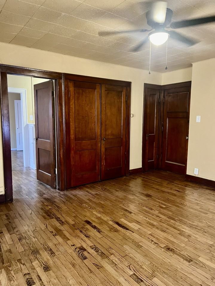 919 Southwest Tyler Street Apartments - 919 Sw Tyler St, Topeka, KS ...