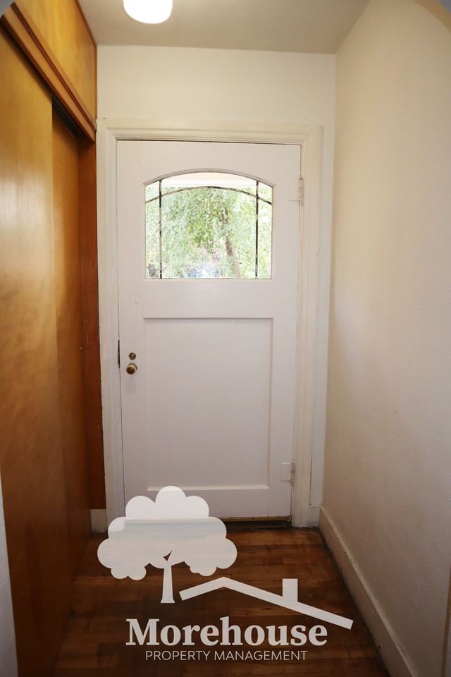 1807 W Jefferson St #NA - Photo 3 of 23