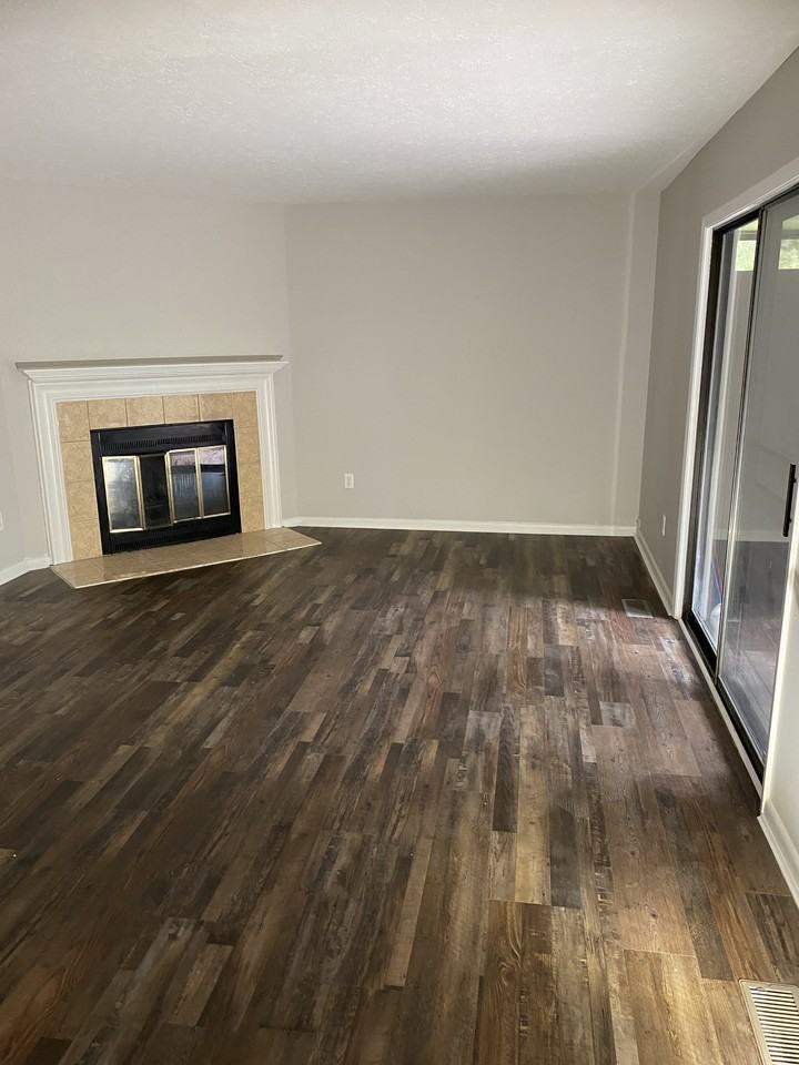 8555 Island Pines Dr - Photo 3 of 20