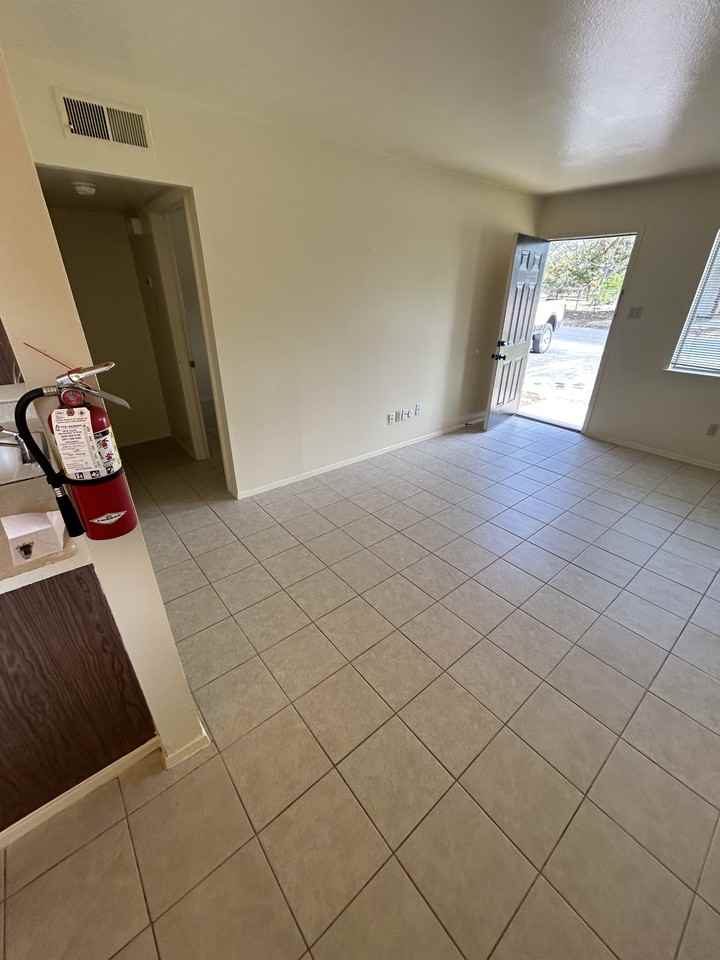 128 Moore St #2 - Photo 4 of 8