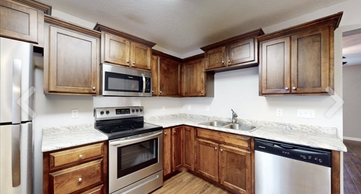 102 Glen Valley Cir - Photo 3 of 7