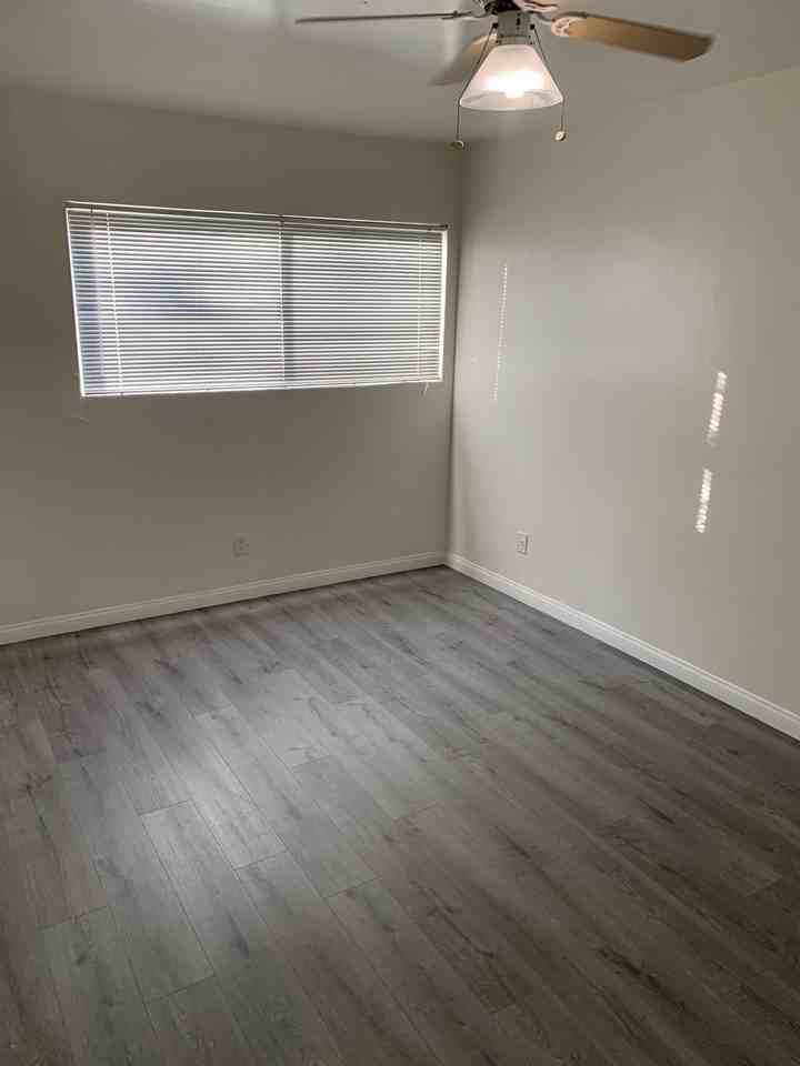1000 E Alosta Ave #111A - Photo 4 of 12