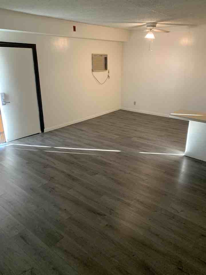 1000 E Alosta Ave #111A - Photo 5 of 12