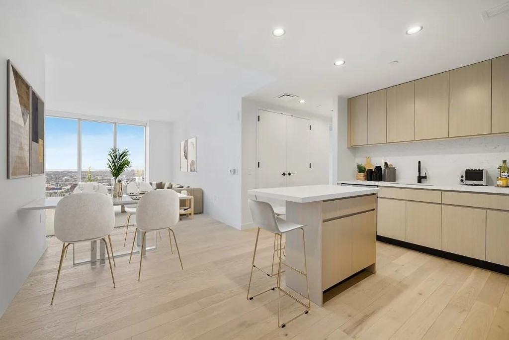 Fulton St 40J, New York, NY 11201 3 Bedroom Apartment for 7,638/month