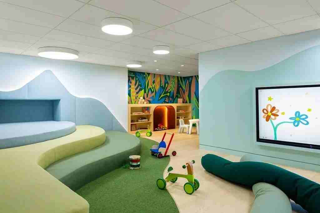 W 57th St #3C - Photo 3 of 20