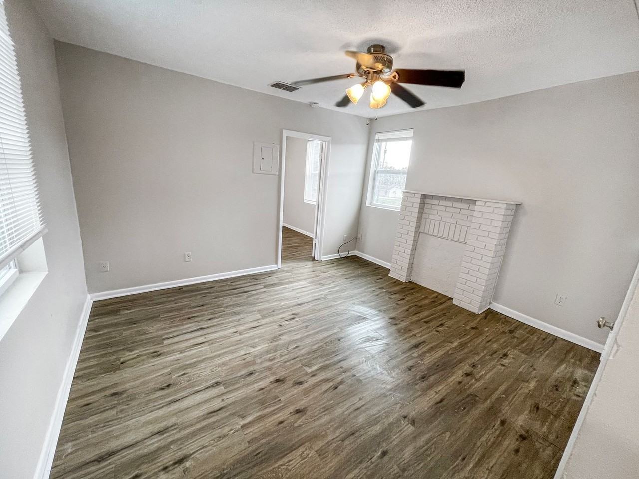 321 W Ianthe St #6 - Photo 4 of 7