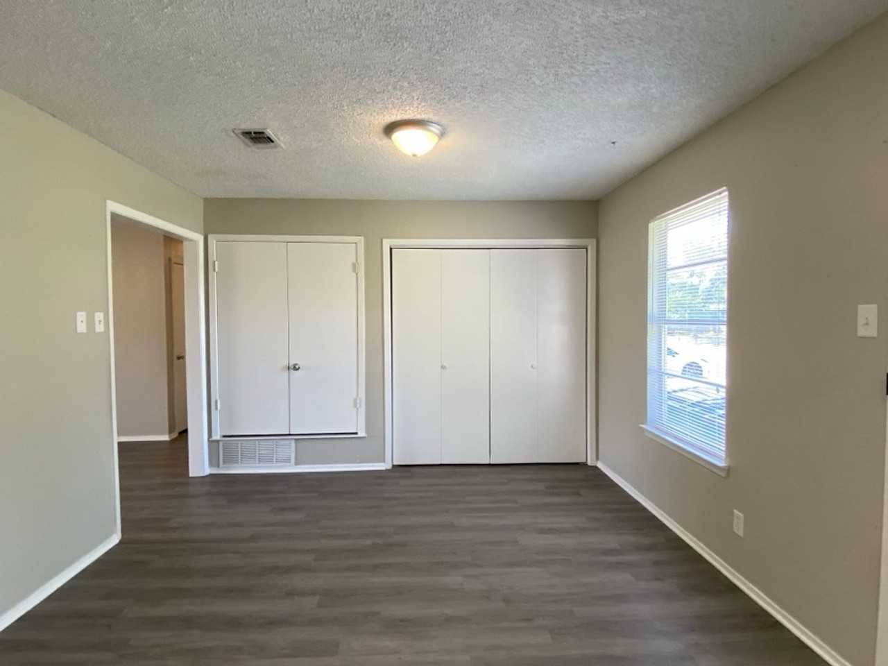 1736 Edmund Blvd - Photo 5 of 18