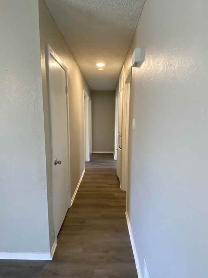 1736 Edmund Blvd - Photo 6 of 18