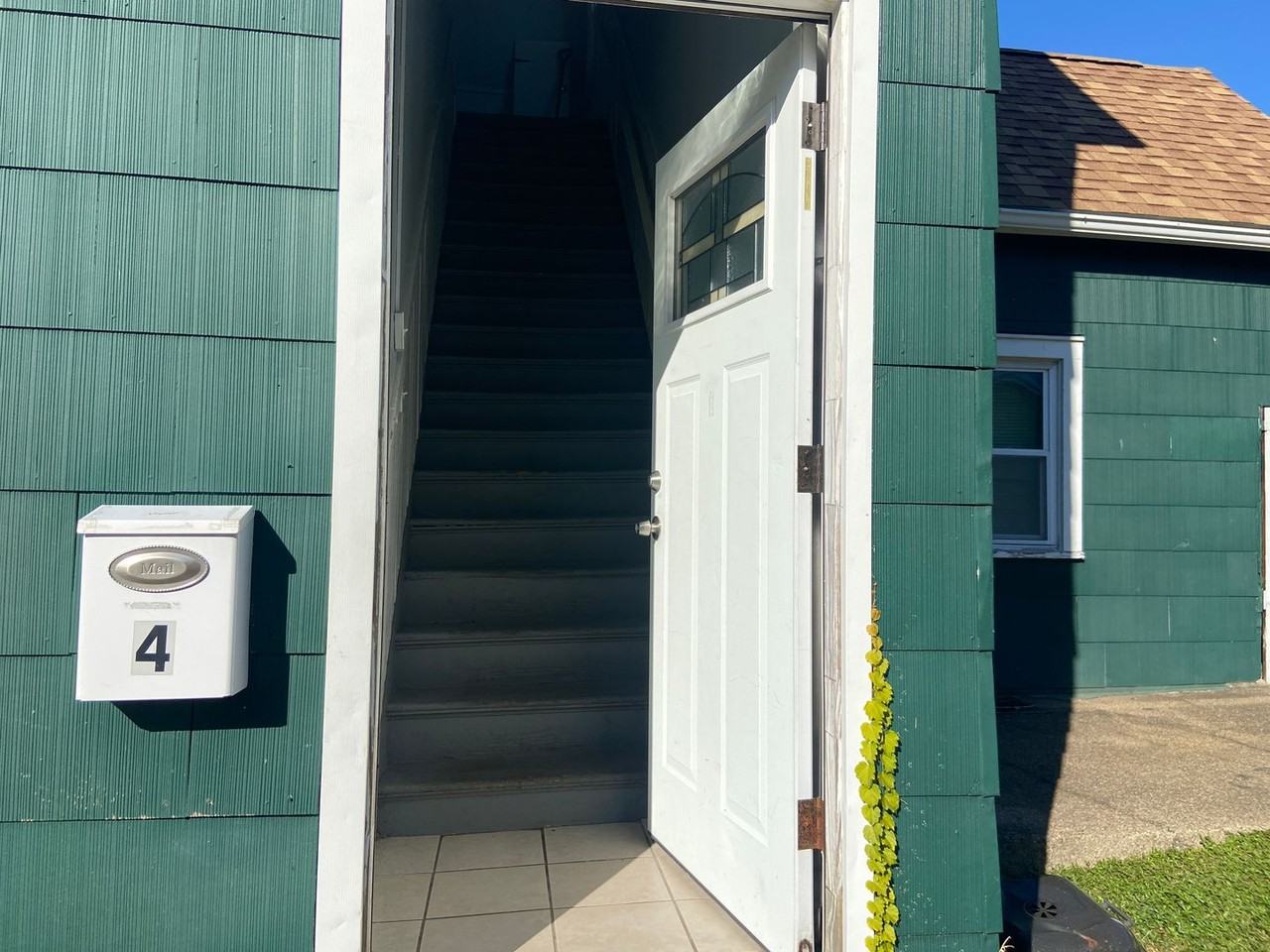 37 Bridgeman - Photo 3 of 15