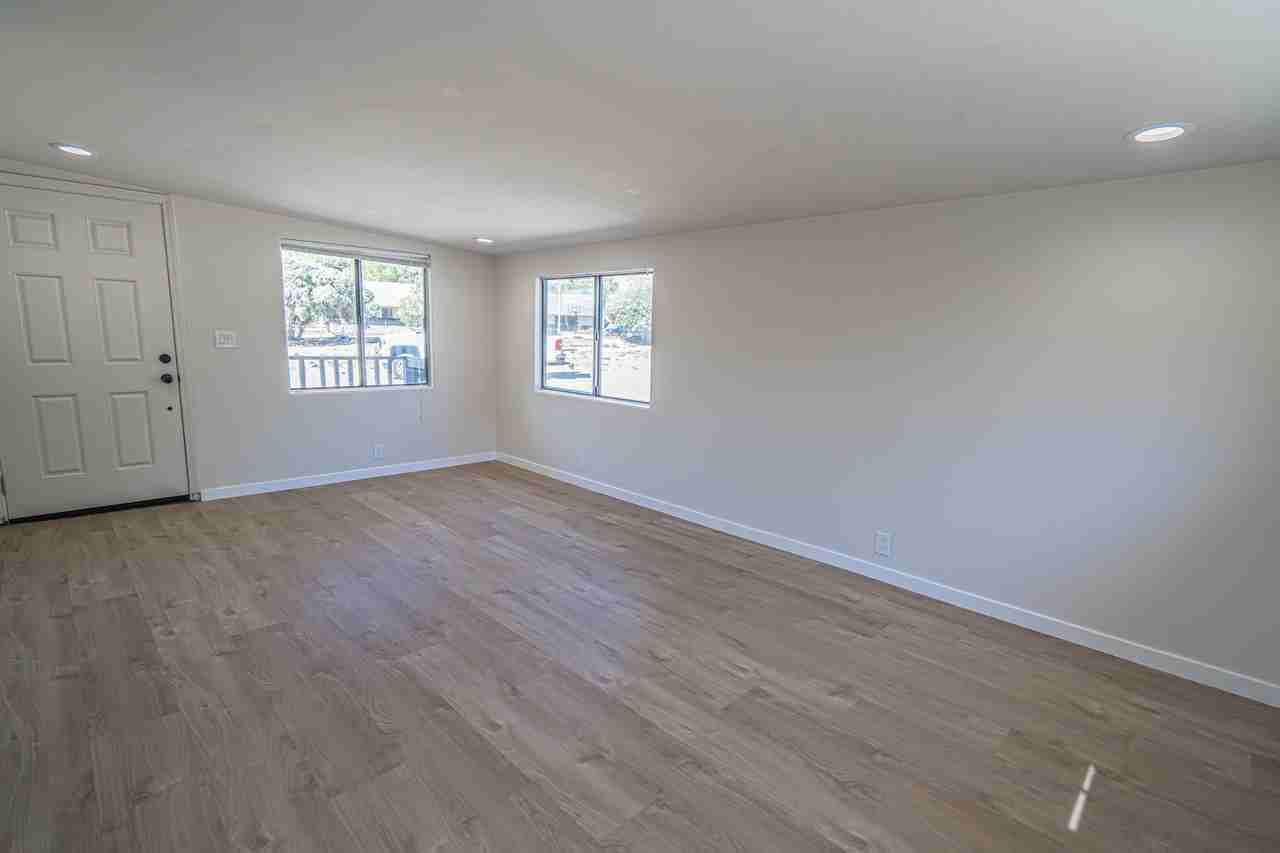 30645 1/2 Hume Canyon Rd - Photo 6 of 23