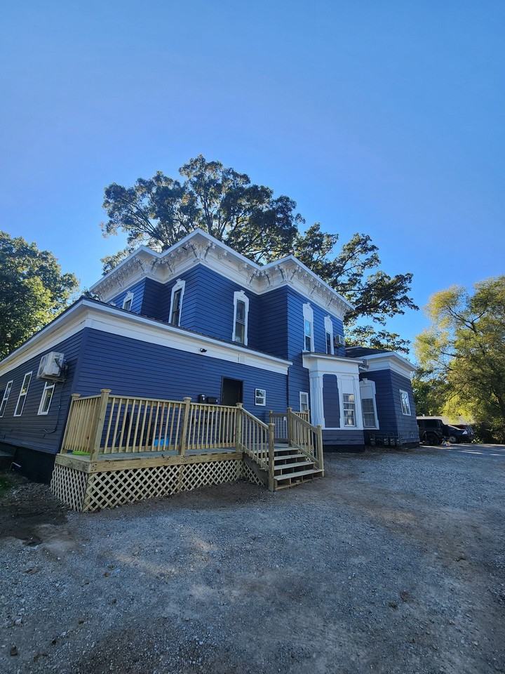 422 S Union St Apt D - Photo 2 of 16