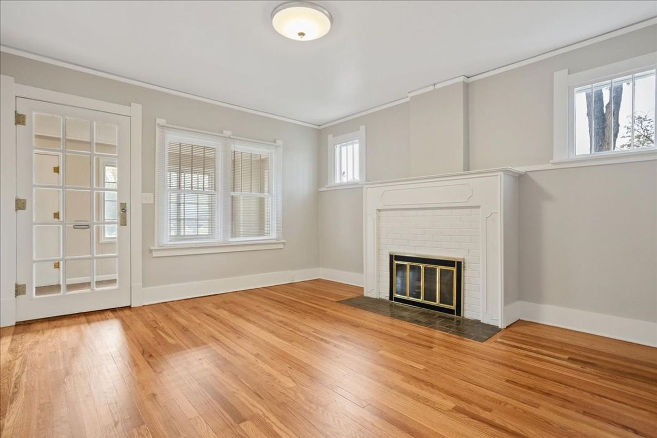 520 W 31st St - Photo 4 of 24