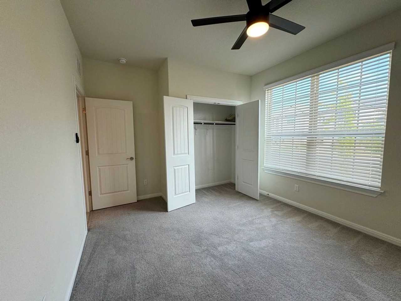17102 Arcata Ave - Photo 6 of 42