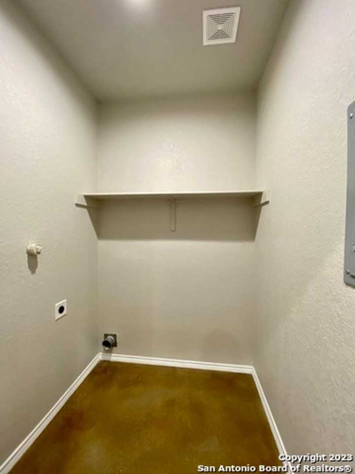 1138 Burek Cross - Photo 7 of 18