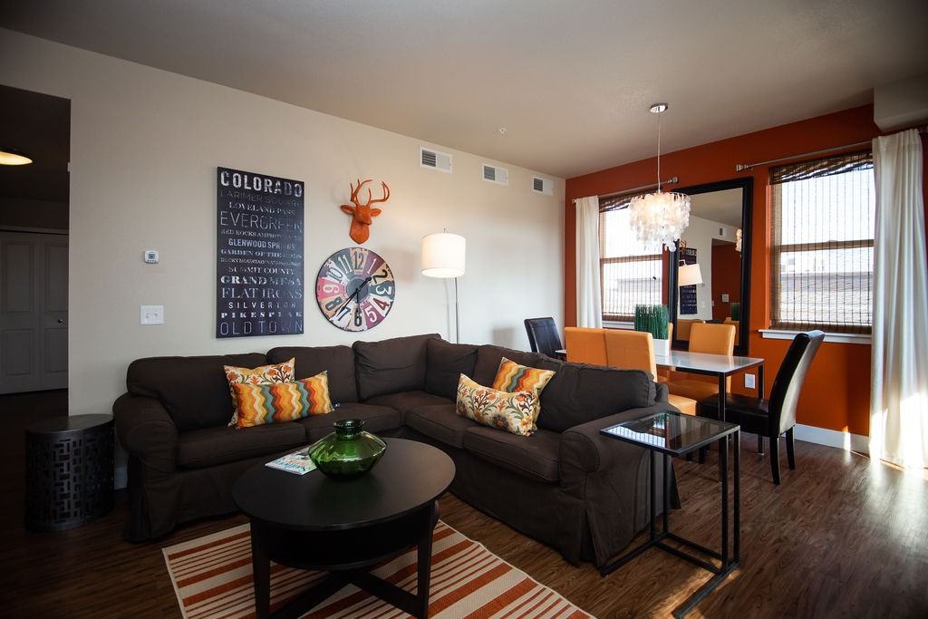 220 Willow St - Photo 6 of 49