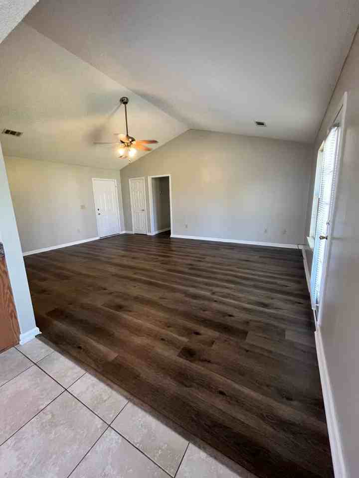 111 Grindstaff Dr - Photo 7 of 18