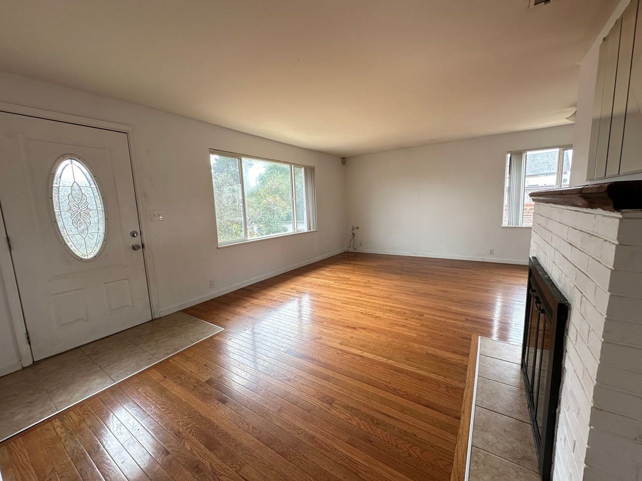 1254 Sw 112th St - Photo 4 of 13