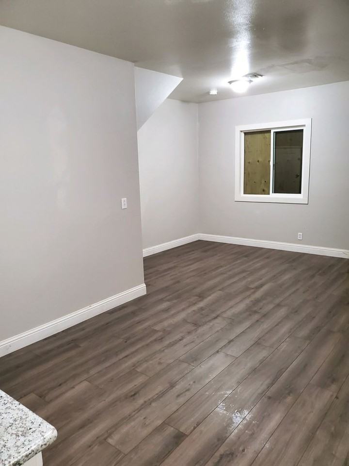3024 E Illinois Ave - Photo 6 of 12