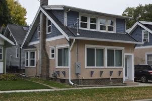 featured image of 203 4th Ave S