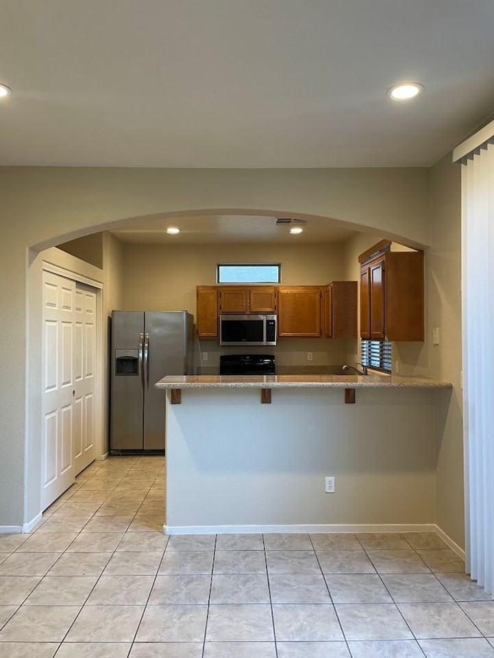 10224 Viterbo St - Photo 7 of 27