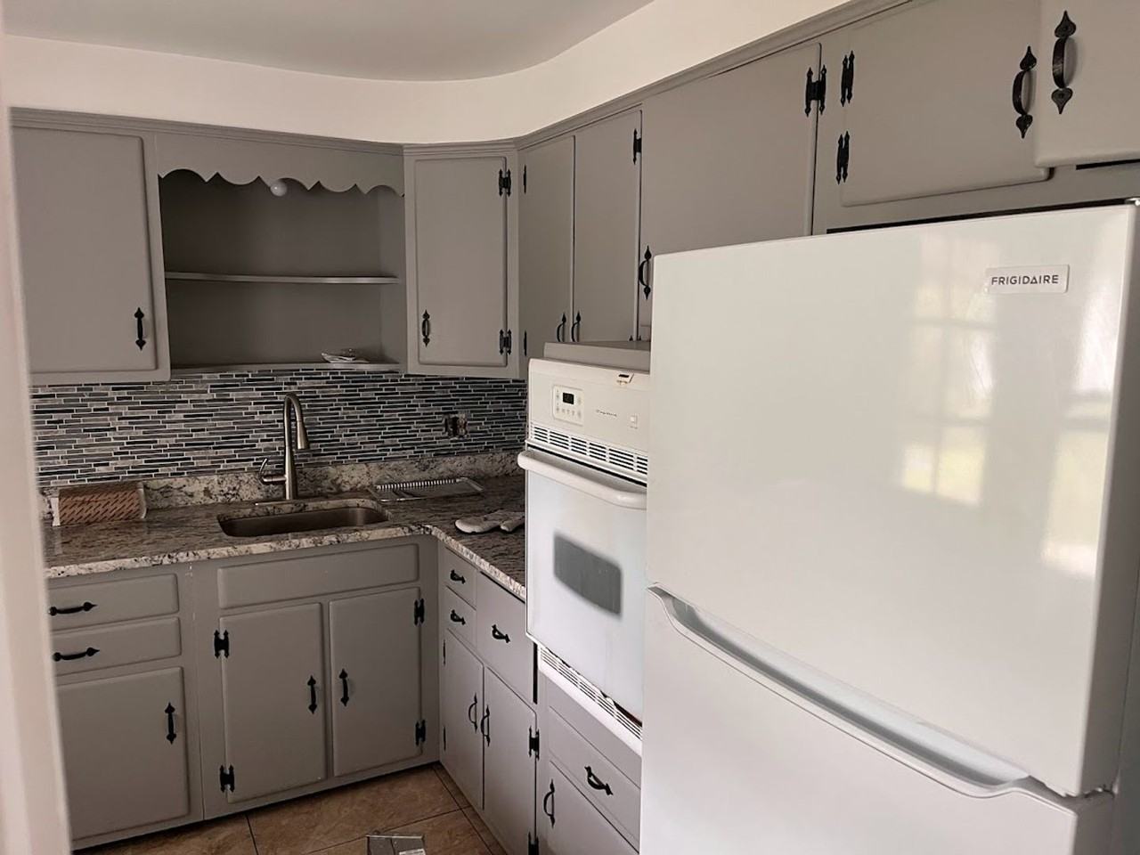 5997 Reeves Rd - Photo 3 of 12