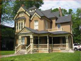 featured image of 1261 State St