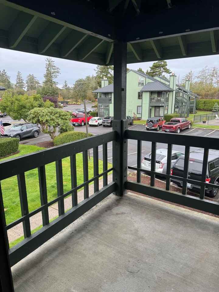 315 Ne Skipanon Dr - Photo 3 of 10