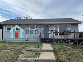 featured image of 256 15th Ave S