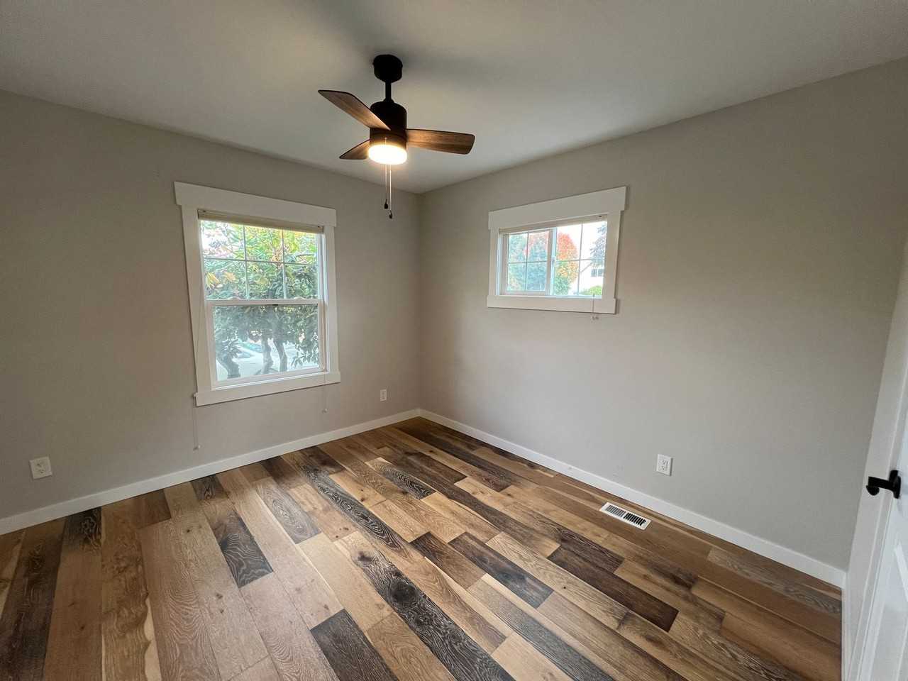 817 N 3rd St - Photo 6 of 25