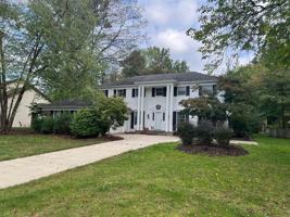 featured image of 2259 Augusta Ct