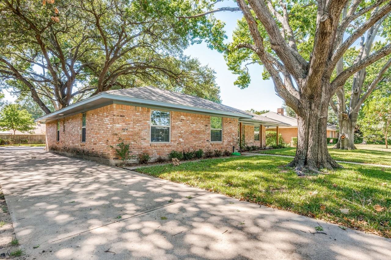 608 Cox Dr - Photo 2 of 25