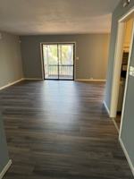 featured image of 933 Lynnwood Ct