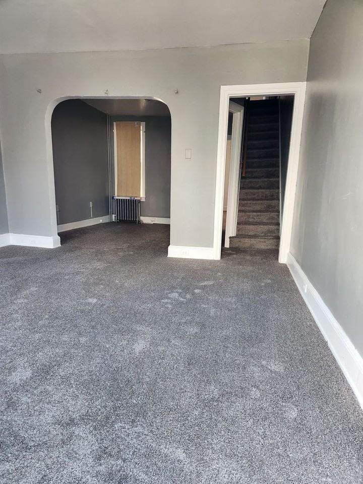 255 South Belvidere Avenue - Photo 2 of 15