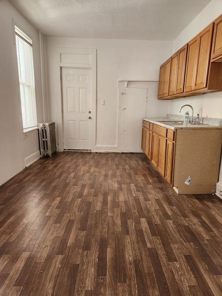 255 South Belvidere Avenue - Photo 5 of 15