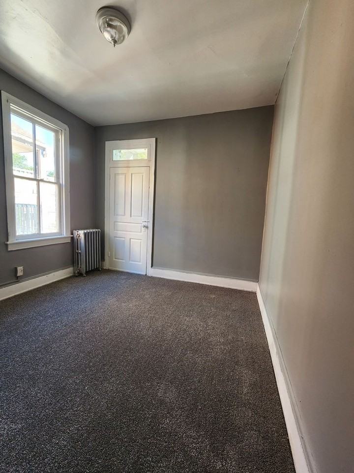 255 South Belvidere Avenue - Photo 7 of 15