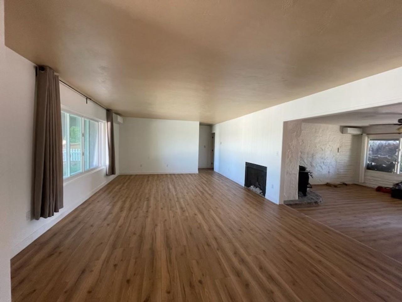 935 Etcheverry St - Photo 2 of 26