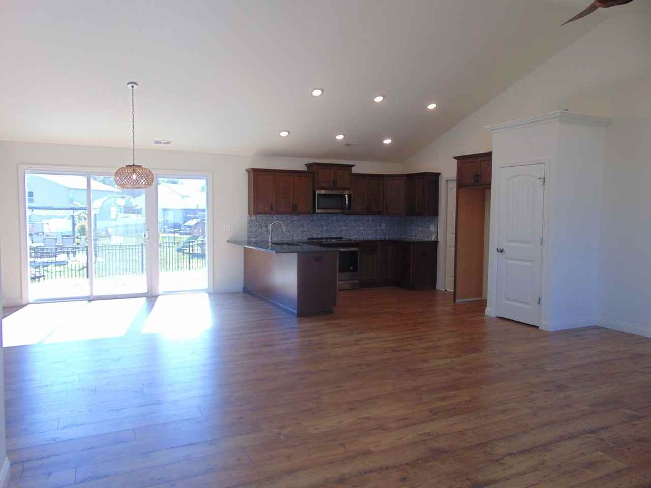 4084 W Snapdragon Dr - Photo 5 of 32