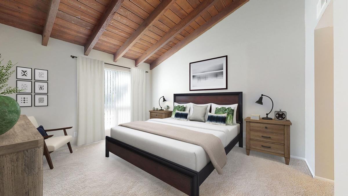 410 S Indian Hill Blvd - Photo 4 of 19