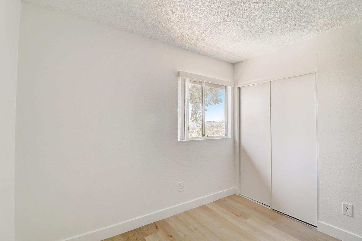 1624 Canyon Rd - Photo 6 of 32