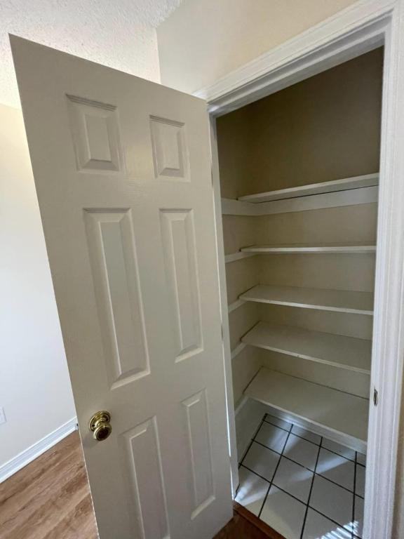 129 Mead Ct - Photo 6 of 31