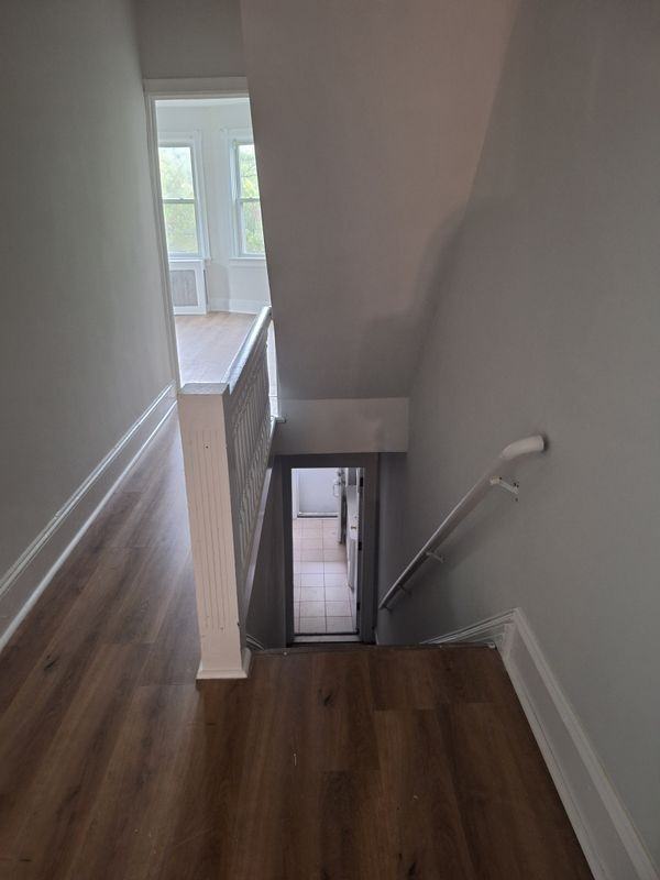 262 Hillcrest Ave - Photo 3 of 5