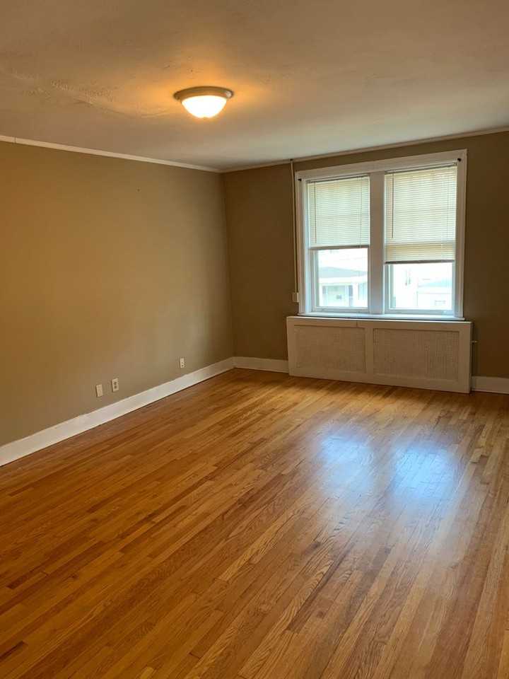 284 South Allen St - Photo 2 of 16